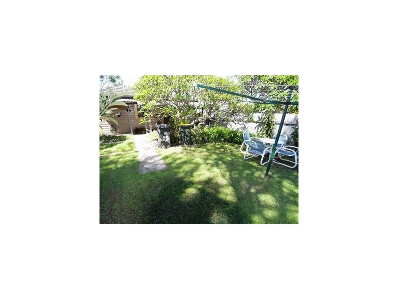 25 Winchester Street, Mayfield NSW 2304