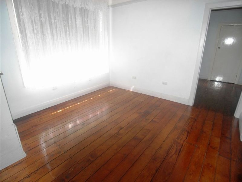 5 Vera Street, Waratah NSW 2298