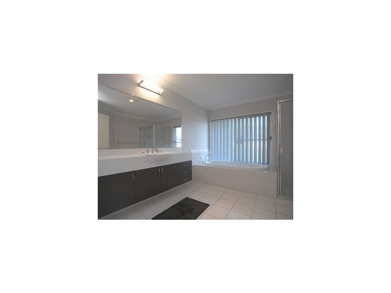 3 Ironbark Drive, Fern Bay NSW 2295