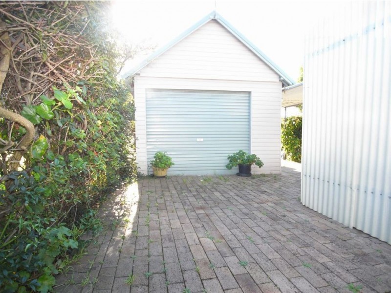 23 Ackeron Street, Mayfield NSW 2304