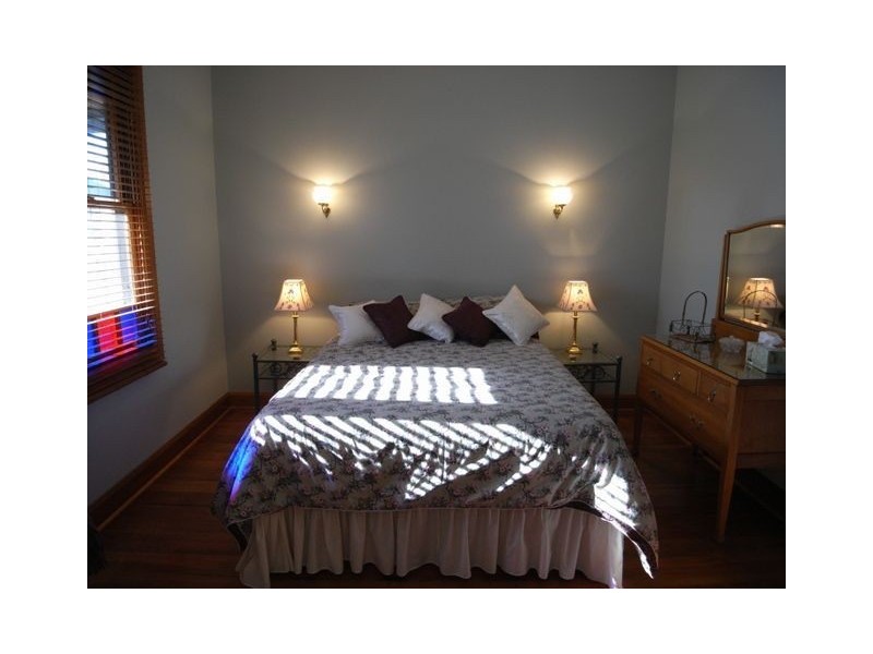 18 Islington Street, Islington NSW 2296