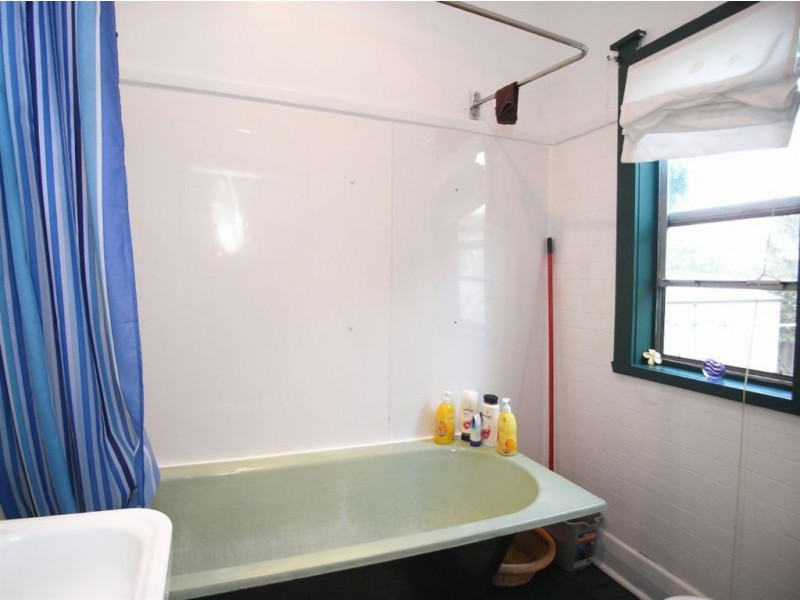 8 Abel, Mayfield NSW 2304