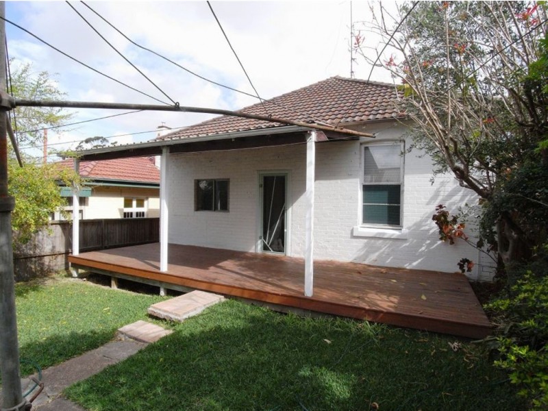 59 Bull, Mayfield NSW 2304