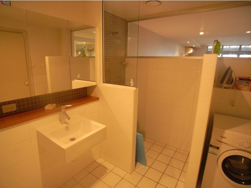 2/92a Young Street, Carrington NSW 2294