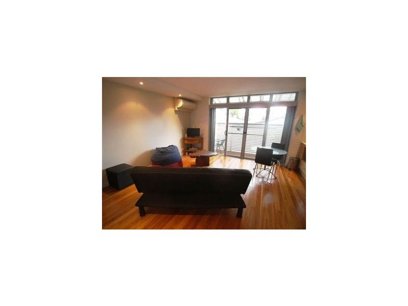 2/92a Young Street, Carrington NSW 2294