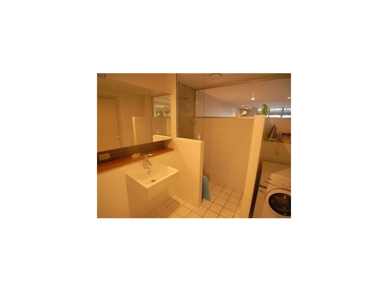 2/92a Young Street, Carrington NSW 2294