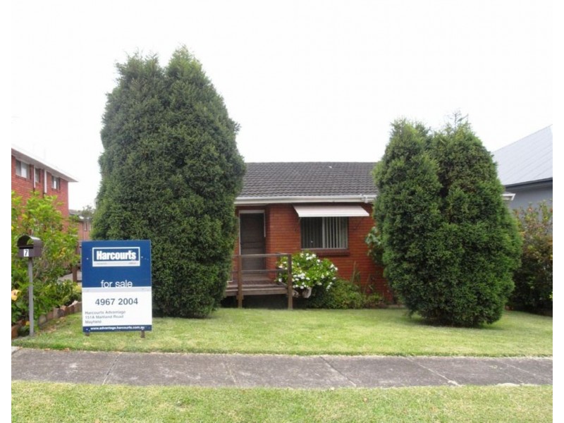 7 Ligouri Court, Mayfield NSW 2304