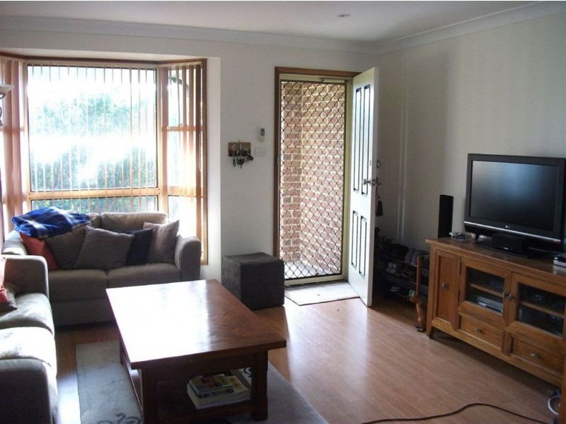 4/19 Floribunda Close, Warabrook NSW 2304