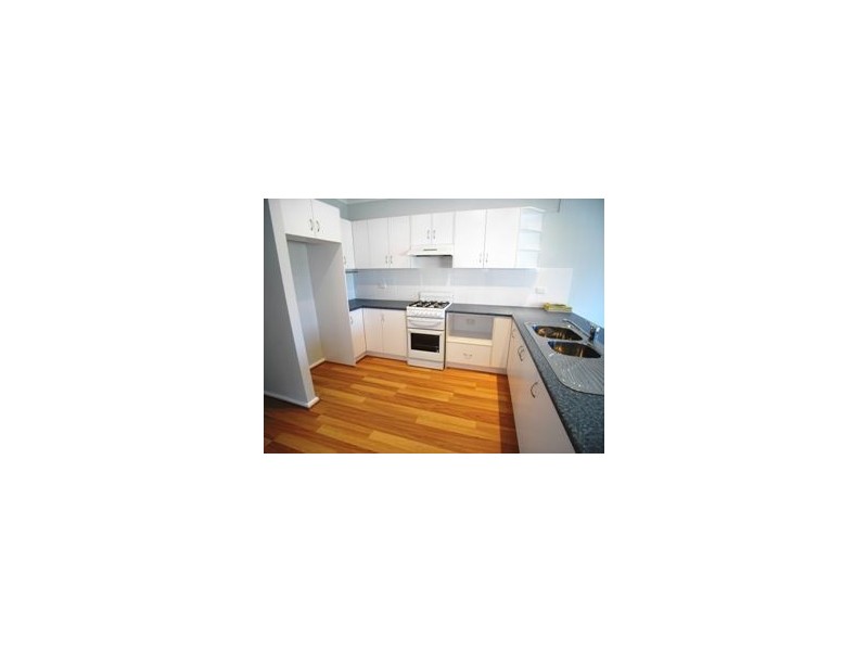 41 Teralba Rd, Broadmeadow NSW 2292