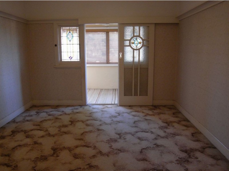 26 Elizabeth St, Mayfield NSW 2304