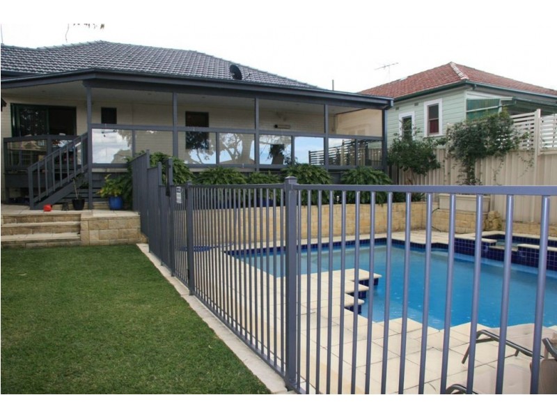 101 Barton Street, Mayfield NSW 2304