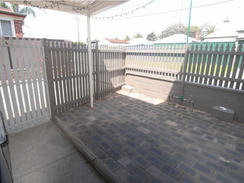 4/1 Mounter Street, Mayfield East NSW 2304