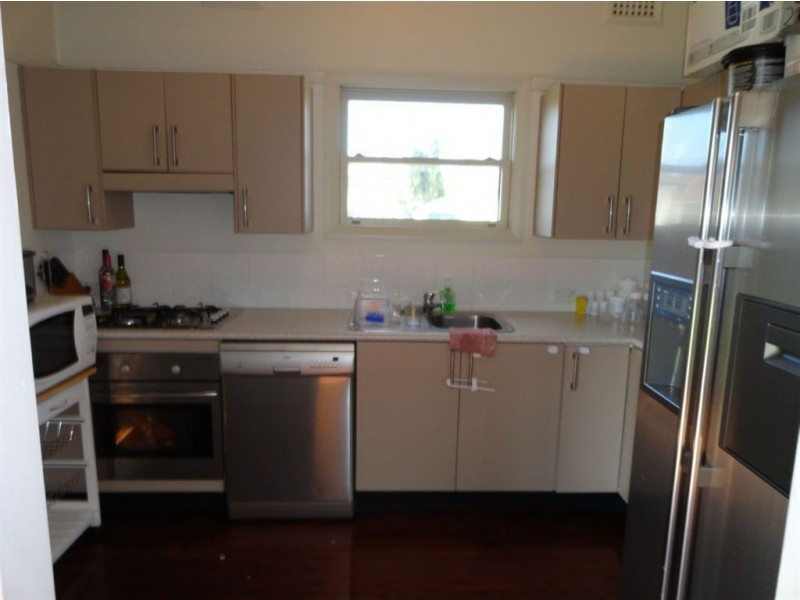 92 Upfold Street, Mayfield NSW 2304