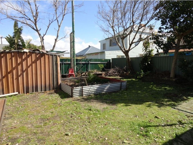 5 Marsden St, Carrington NSW 2294