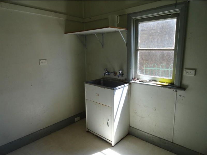 1 Clara St, Mayfield East NSW 2304