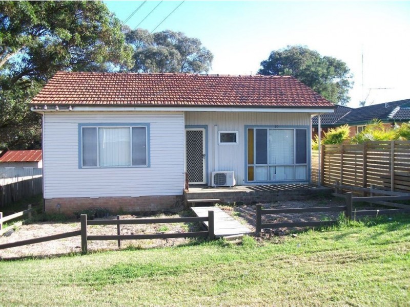 20 Queen St, Waratah West NSW 2298