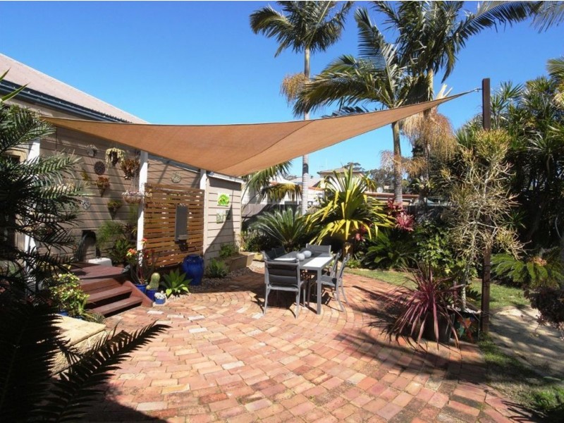 24 William St, Mayfield NSW 2304