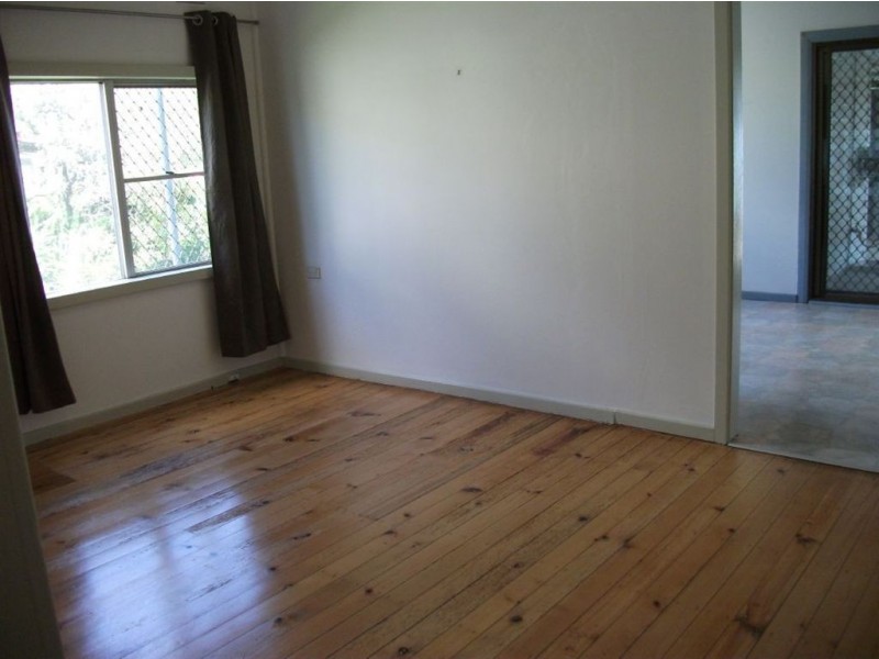 16 Texas Street, Mayfield NSW 2304