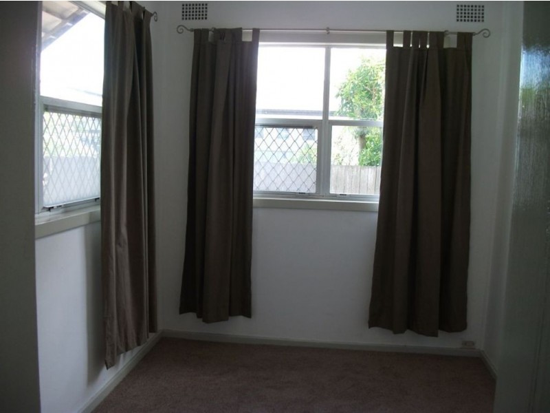 16 Texas Street, Mayfield NSW 2304