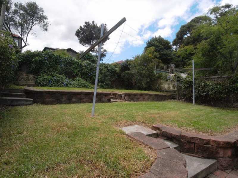 23 Cross Street, Mayfield NSW 2304