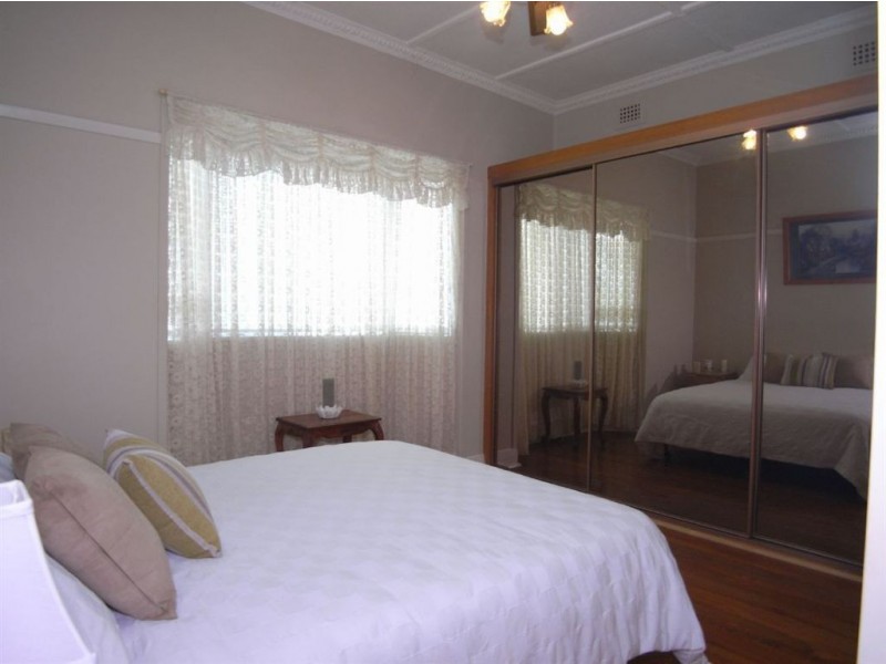 15 Croydon St, Mayfield NSW 2304