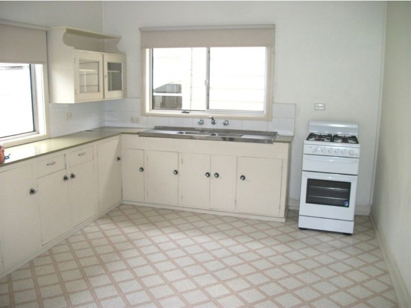 27 Jellicoe Parade, New Lambton NSW 2305