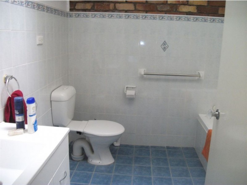 4/7a Section Street, Mayfield NSW 2304