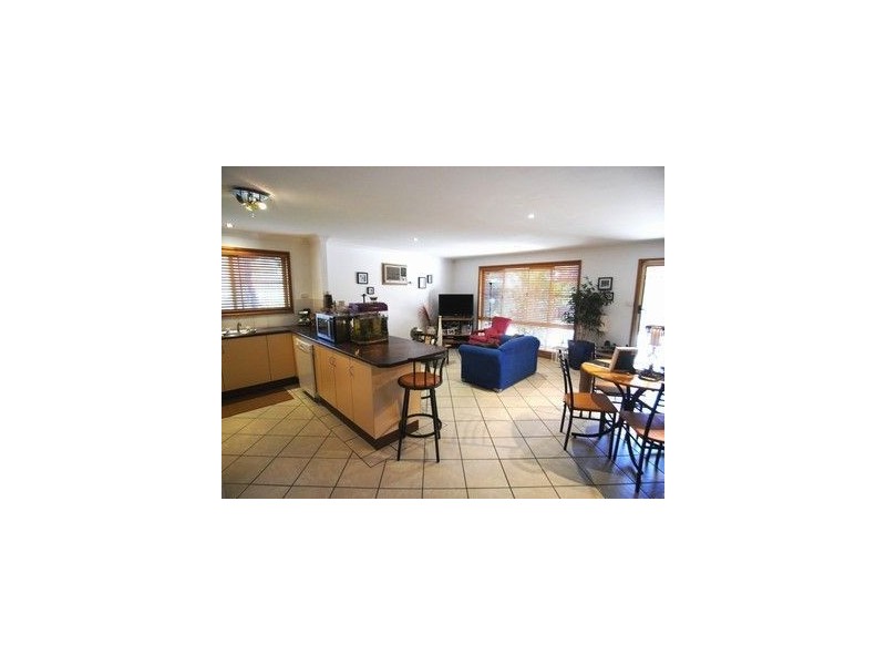 4/49 Crebert Street, Mayfield East NSW 2304