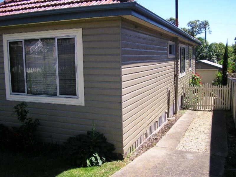 3 Groongal Street, Mayfield West NSW 2304