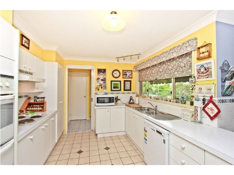 20 Bakeri Cct, Warabrook NSW 2304