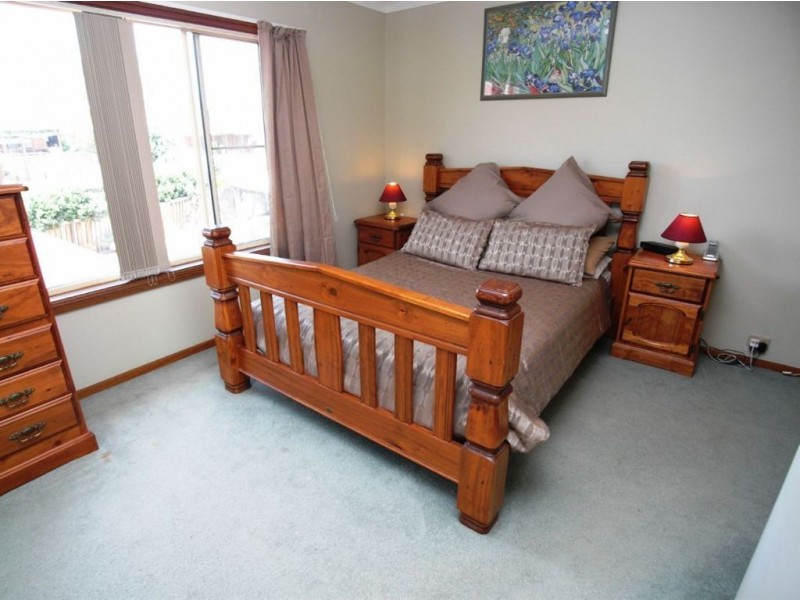 21 Cedrella Crescent, Warabrook NSW 2304