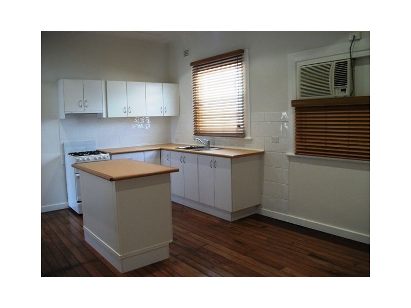 109 Woodstock Street, Mayfield NSW 2304