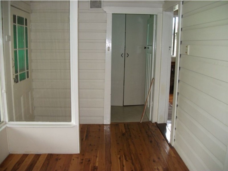 18 Rawson Street, Mayfield NSW 2304