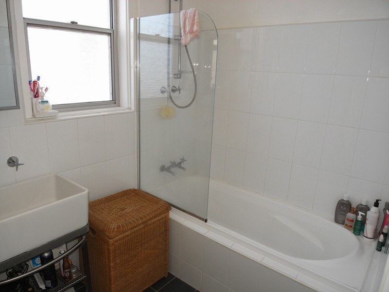 3/129 Lawson Street, Hamilton NSW 2303