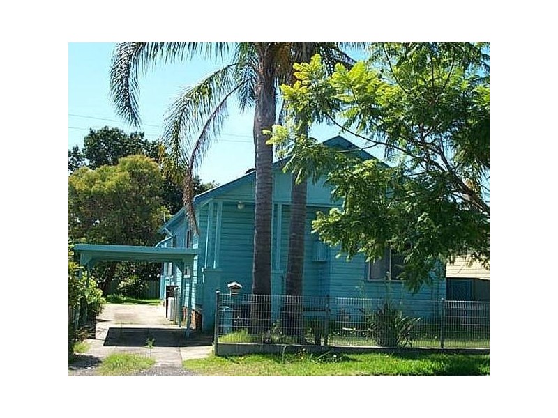17 Ninth Ave, Adamstown NSW 2289