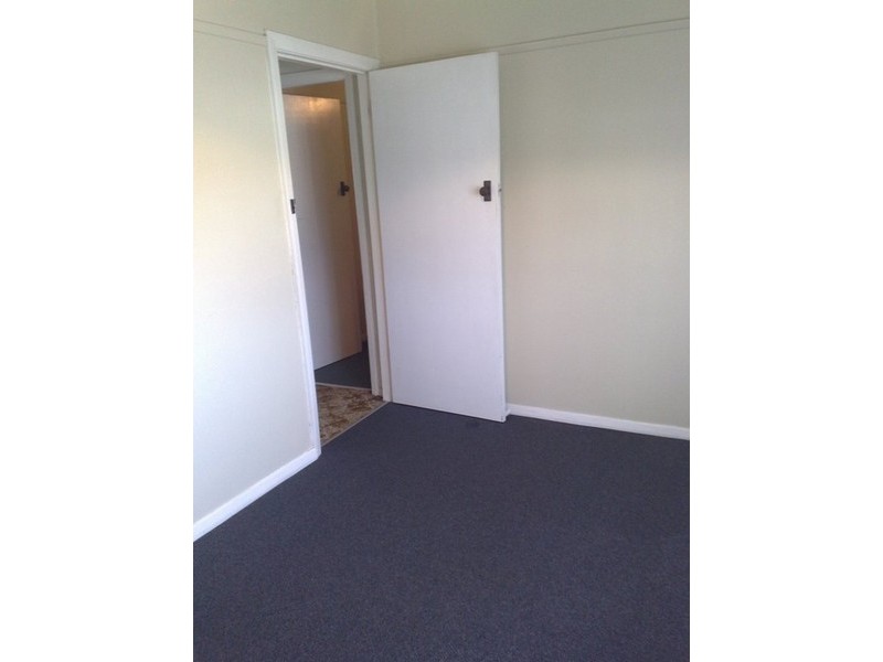 40 Vera Street, Waratah West NSW 2298