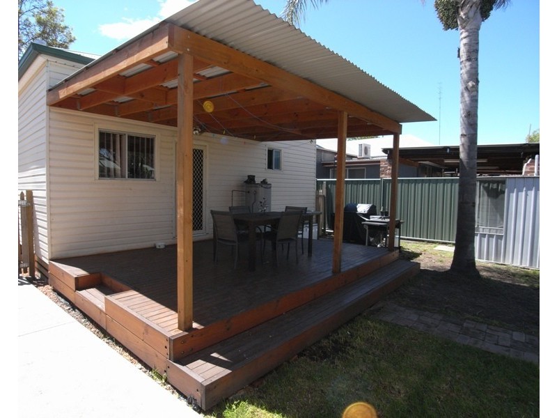 16 Ackeron Street, Mayfield NSW 2304