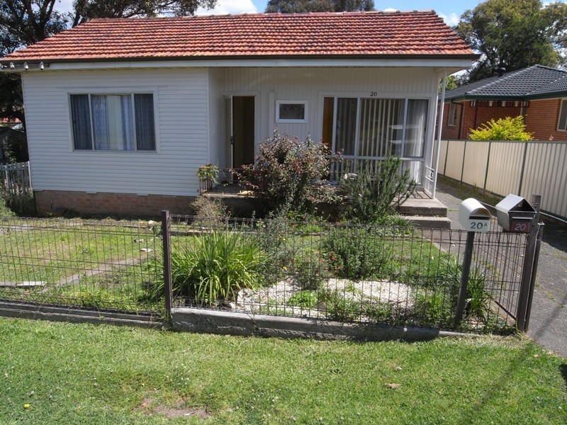 20 Queen Street, Waratah West NSW 2298