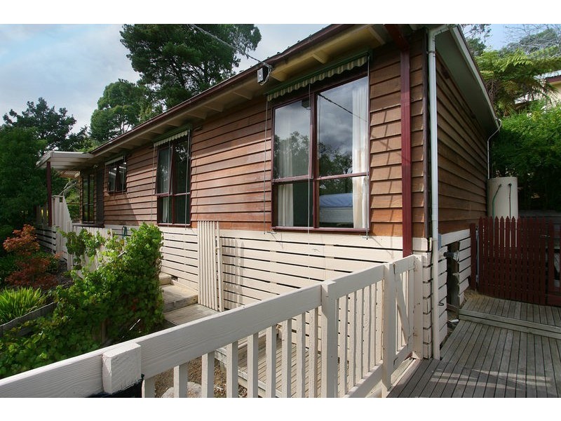 1372 Mountain Highway, The Basin VIC 3154
