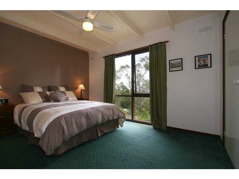 1372 Mountain Highway, The Basin VIC 3154