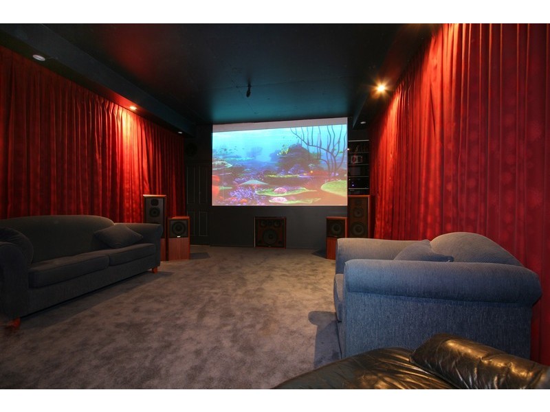 5 Summit Court, Boronia VIC 3155