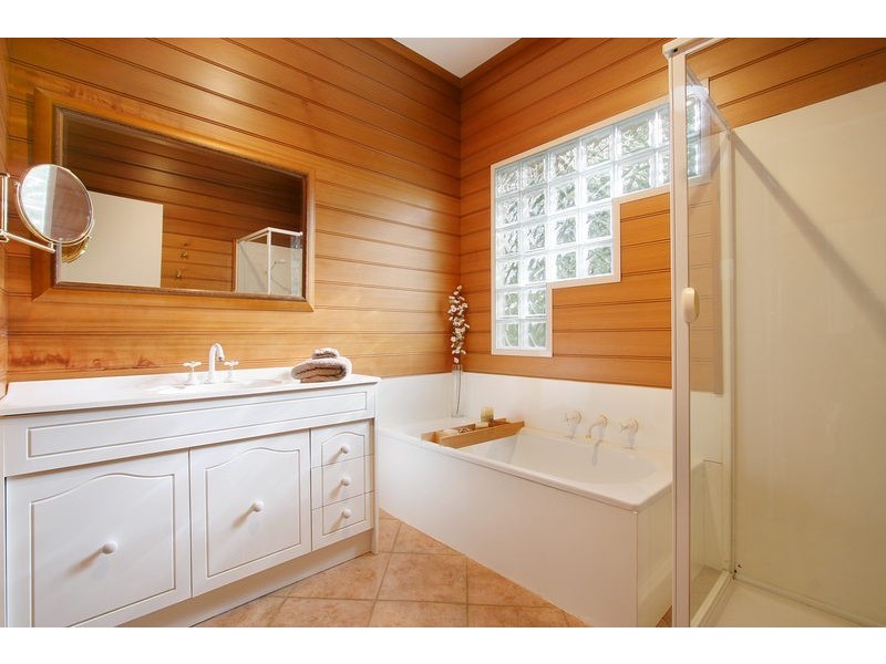 10 Wicklow Avenue, Croydon VIC 3136