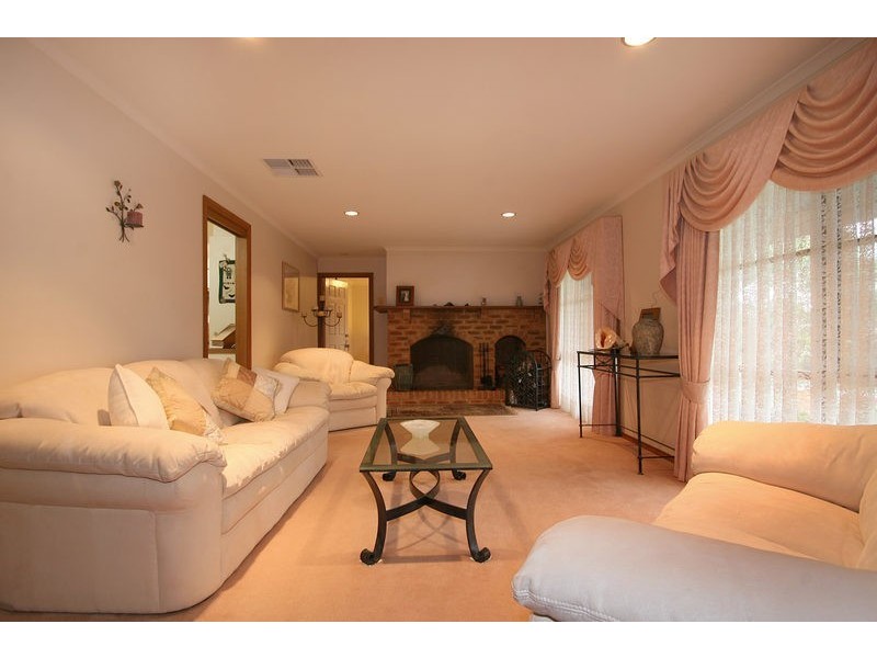 29 Clarkedale Rise, Kilsyth South VIC 3137