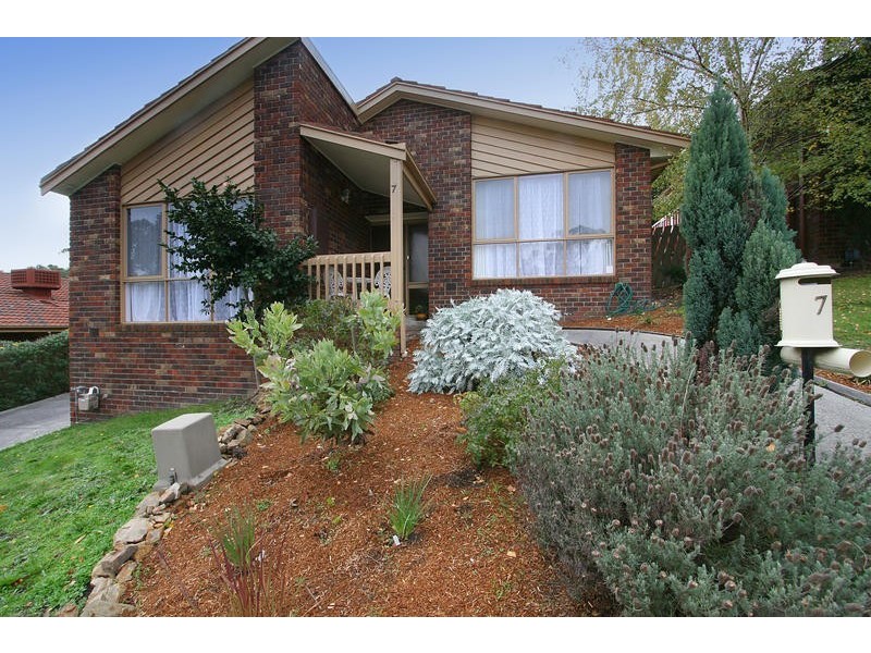 7 Debson Close, Boronia VIC 3155