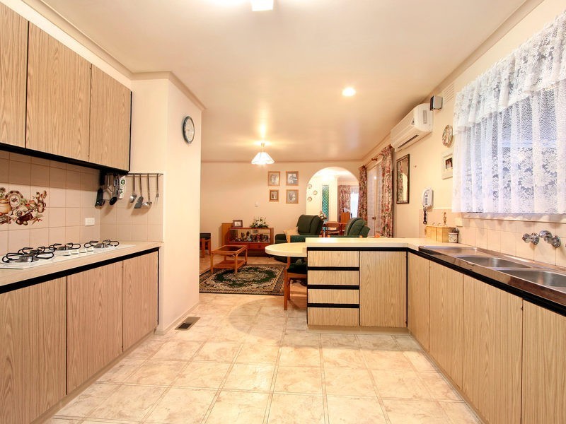 52 Daffodil Road, Boronia VIC 3155