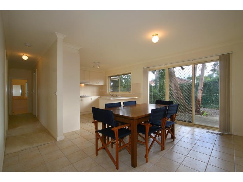 2/59 Orange Grove, Bayswater VIC 3153