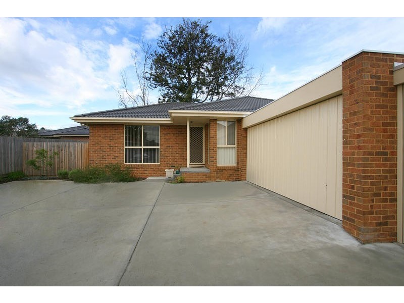 2/29 Aubrey Grove, Boronia VIC 3155