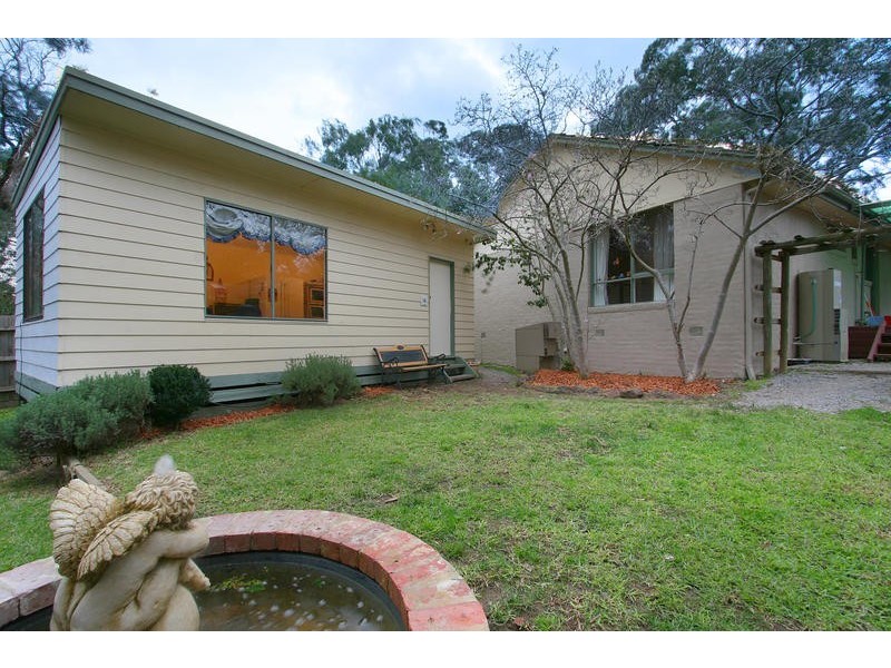 72 Edina Road, Ferntree Gully VIC 3156