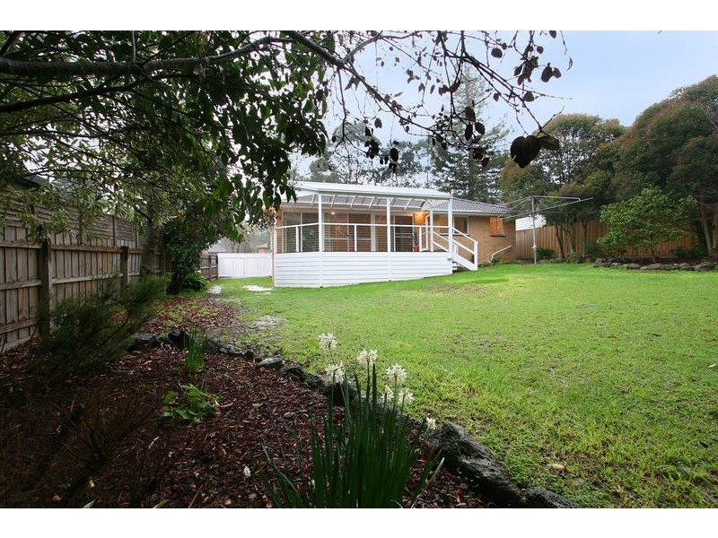 6 Shalimar Crescent, Boronia VIC 3155