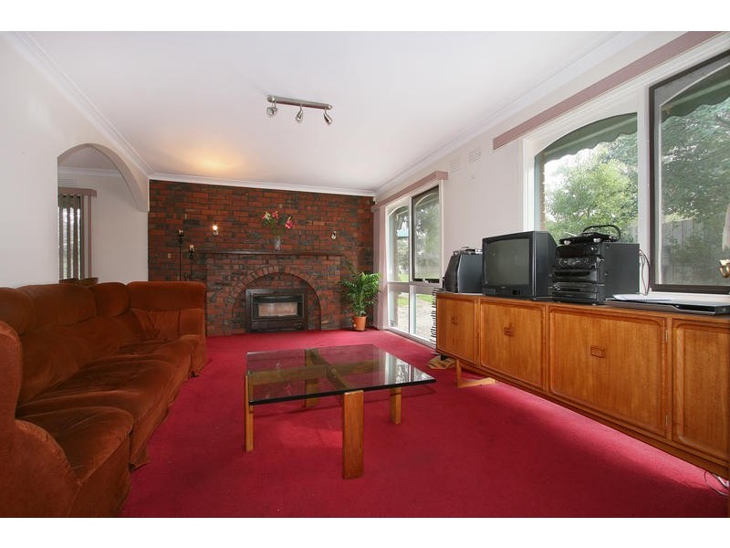 7 Faversham Square, Ferntree Gully VIC 3156